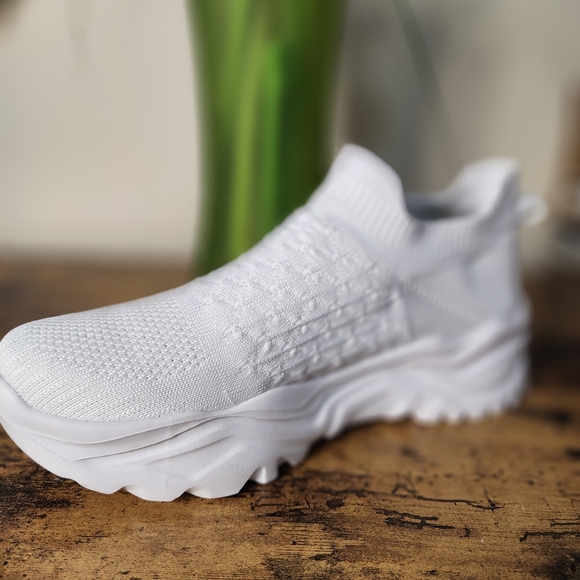 SneakerSocks - Picture 9 of 9